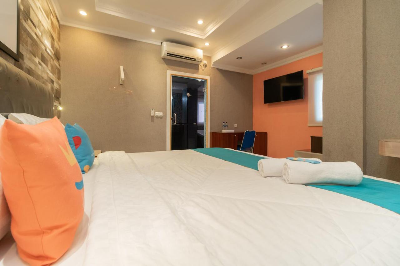 Sans Hotel Beauty Palembang Exteriér fotografie